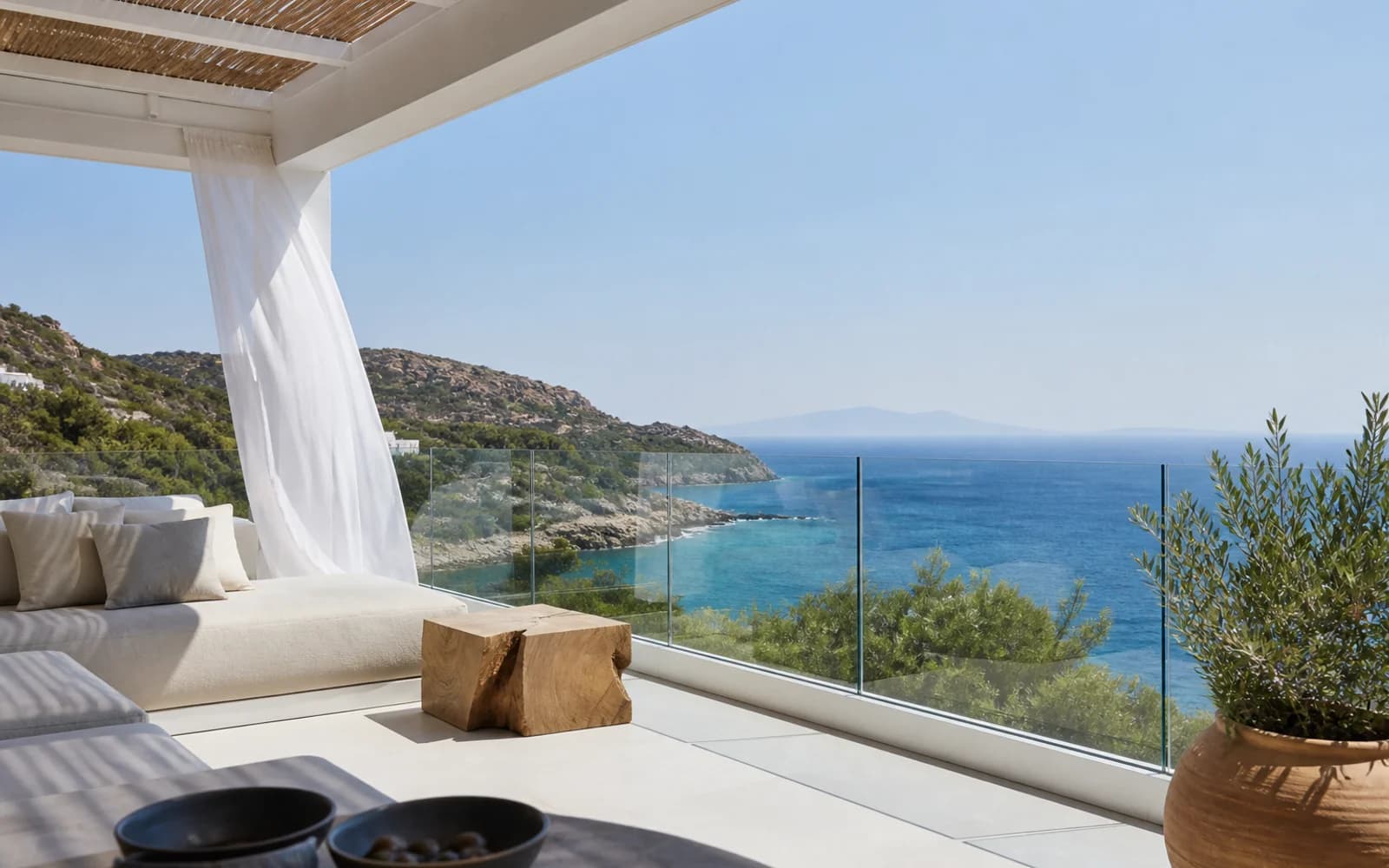 Aydın yaz sıcağı ve rüzgâr için cam balkon seçimi kapak görseli